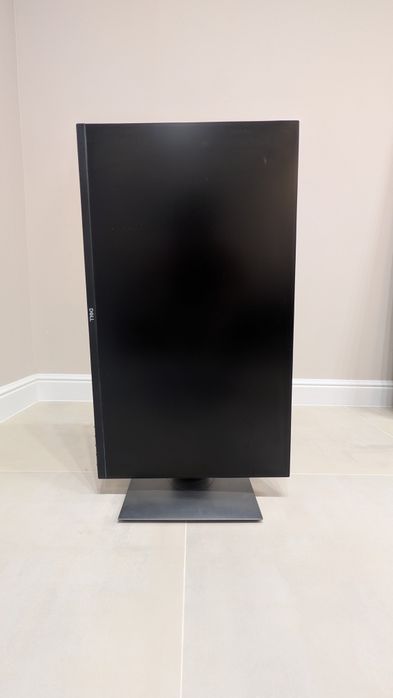 Monitor DELL P2719H