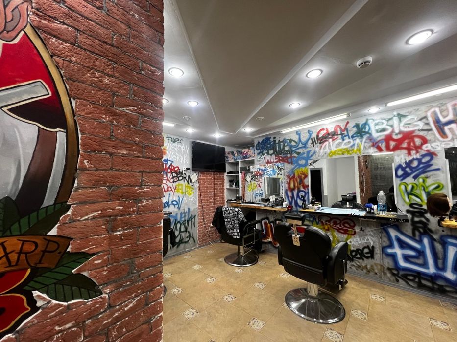 Продам помещение в центре, проспект Ауэзова 49А