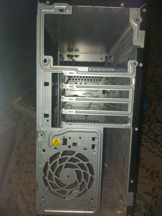 Корпус: - hp pro