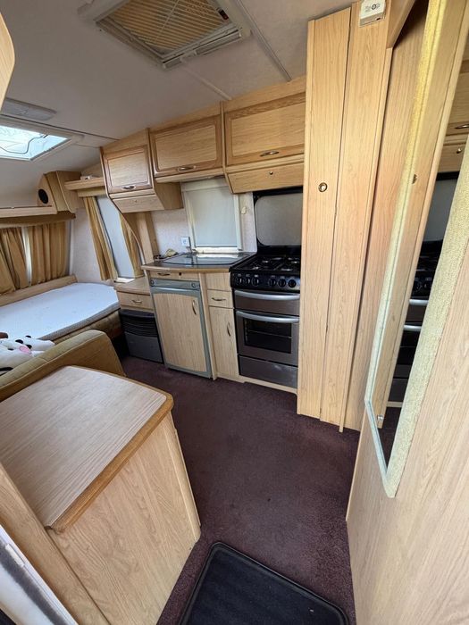 Vând Rulota ABBEY ARCHWAY  ROYALE 470 (2001)