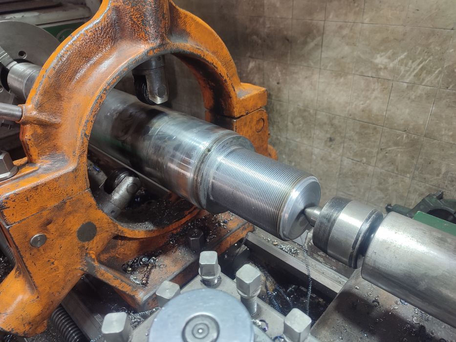 Токарь. Услуги токаря.