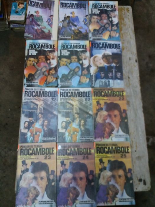 Cărți de citit, o colecție diversificată de mai mulți autori,