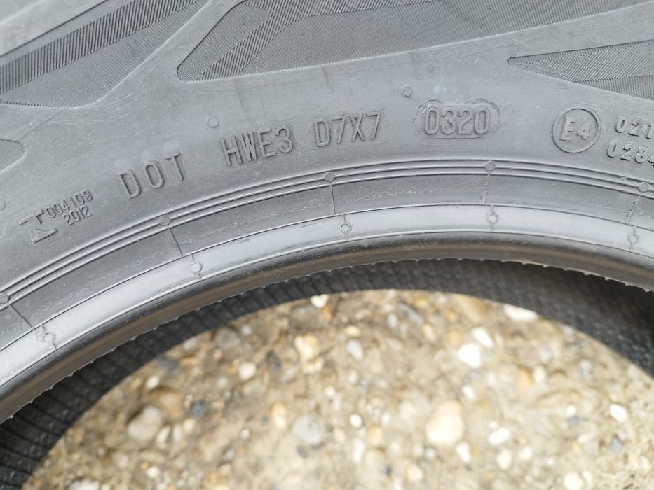 4 anvelope de vară noi Continental EcoContact6 215/65/17