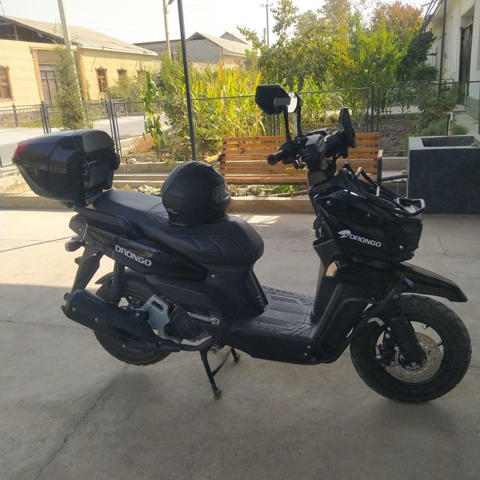 ТАНК Скутори сотилади