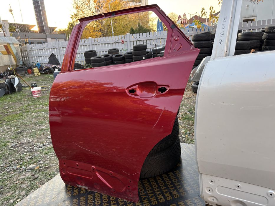 Врата Пежо 3008/Peugeot 3008 2 Peugeot 5008