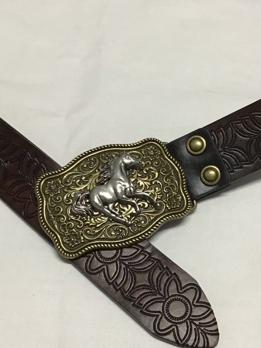 Curea  evenimente barbati