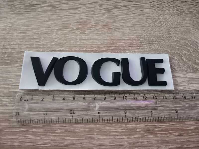 Range Rover Vogue черна емблема надпис