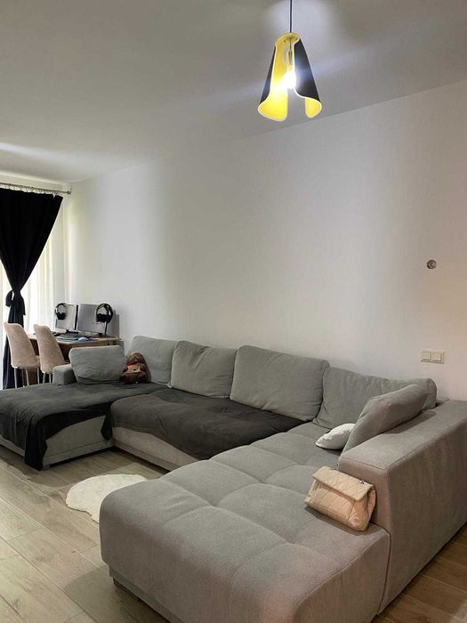 Apartament 2 camere 54MP,incazire pardoseala , loc de parcare , Stefan cel Mare