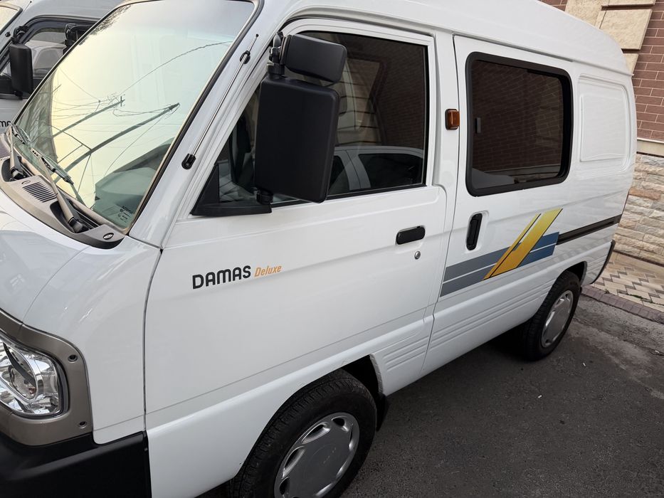 Damas  combi  sotuvda