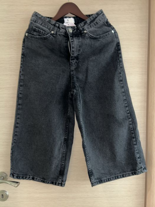 Дънки тип кюлоти