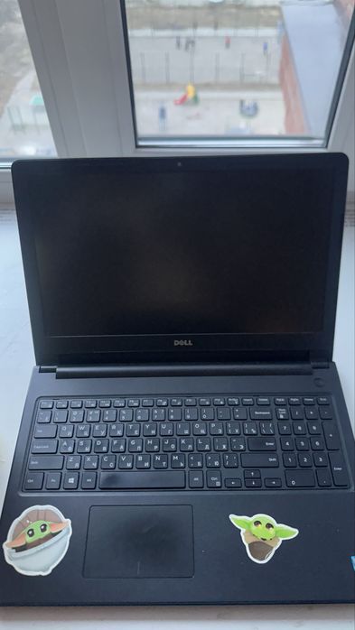 Dell Inspiron 15