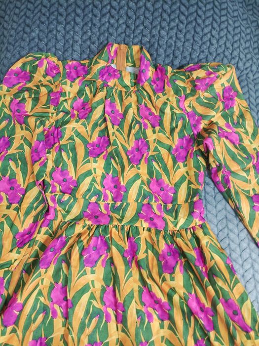 Яркое платье 44-46 размер