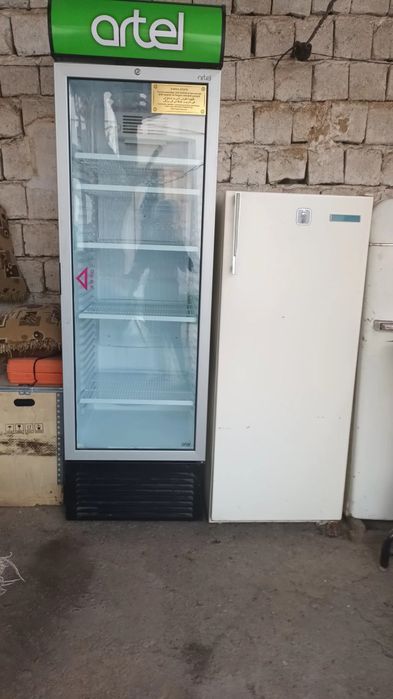 Продается Artel ветрина холодильник стойка