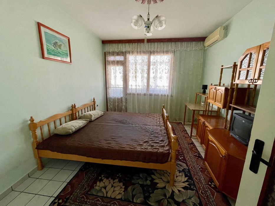 Дава се под наем Многостаен апартамент в Варна, Младост 2 - 120 кв.м за 598.23 € - Снимка #9