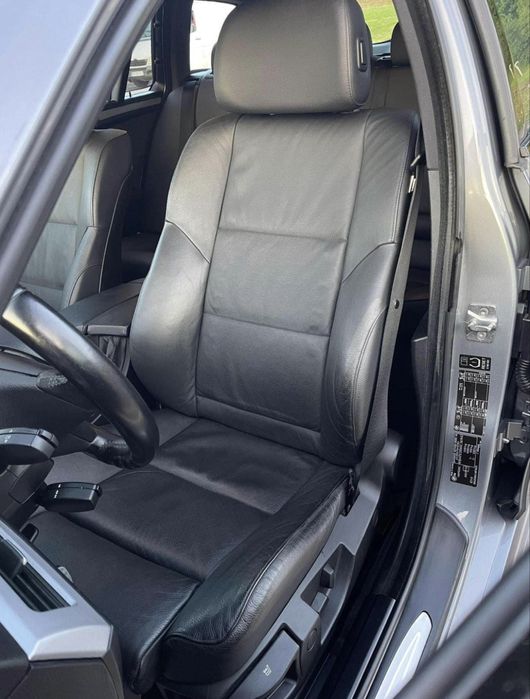 BMW 5 Series 2010 — imagine 5