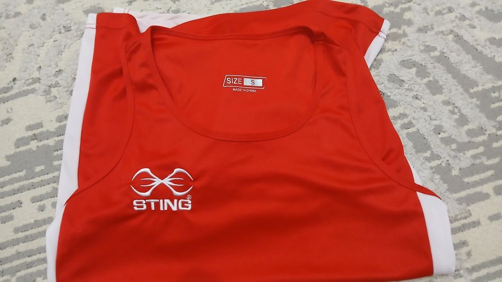 Форма STING красни бокс