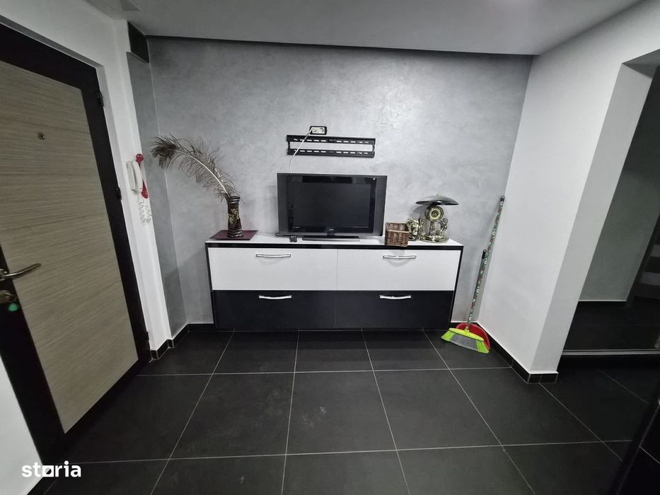Apartament DE INCHIRIAT - 3 camere