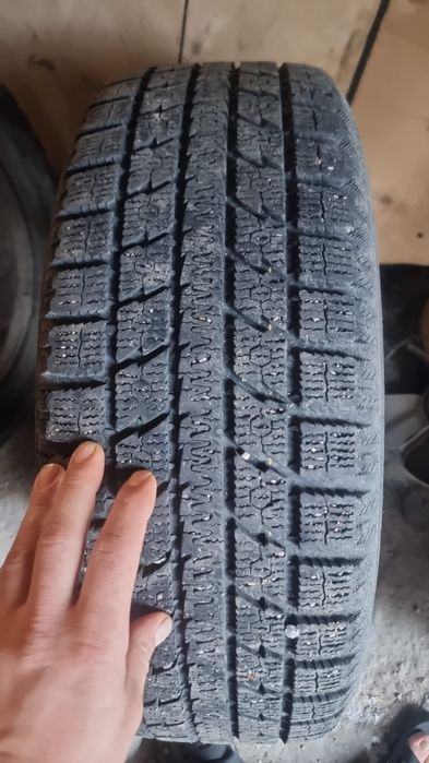 Резина автомобиль зимняя