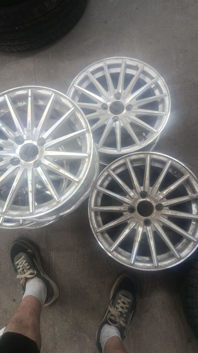 Продам диски r 15