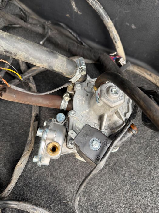 Газов инжекцион за 4 цилиндъра