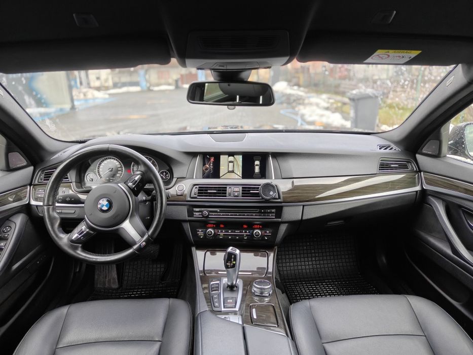 BMW 520d xDrive B47 | ZF 8HP | HUD | HK | Camere 360 | Încălzire auxil