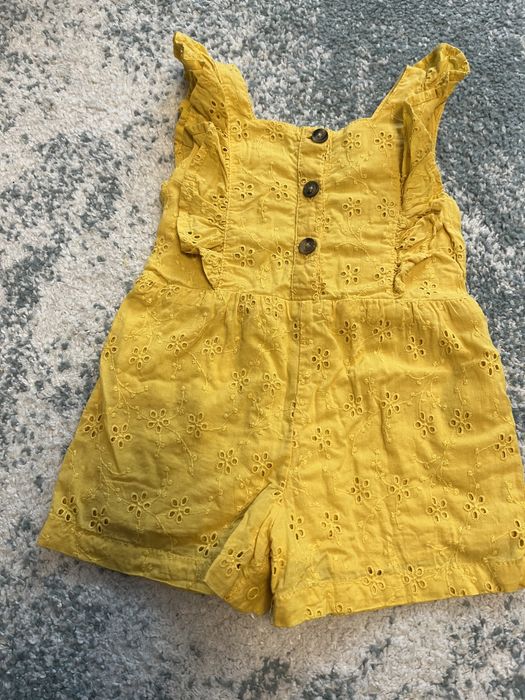 Lot haine vara fetițe 6-12 luni