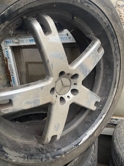 Джанти с гуми 22ц 5х112