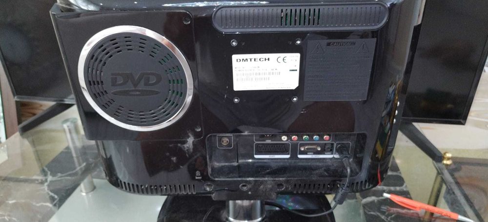 Тв DMTECH DVD 220v и 12v 58см.