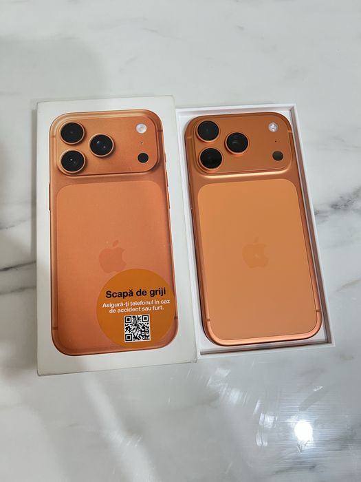 Vand iphone 17 pro , impecabil