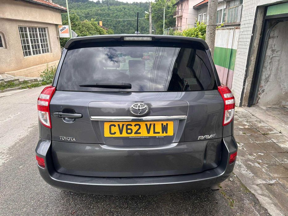 НА  ЧАСТИ Toyota Rav4 2.2 D-4D 150к.с 2012г Facelift !!