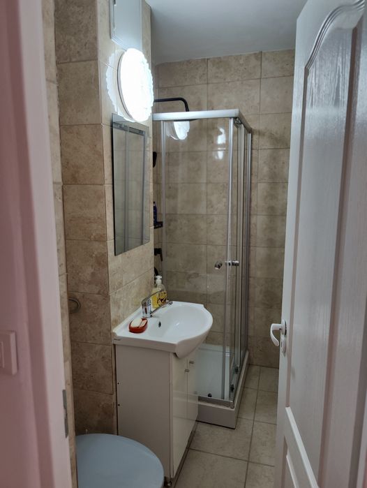 Vând apartament 2 camere
