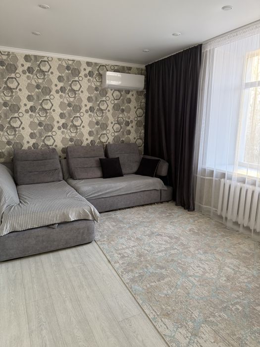 Сдам по суточно Евро двушка