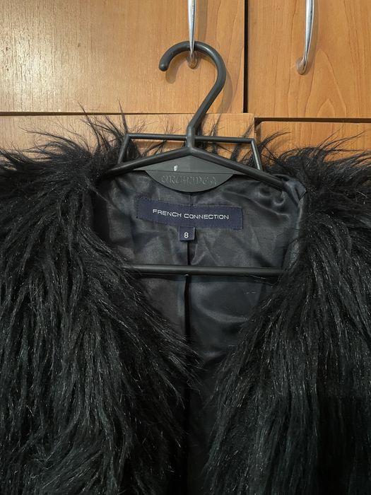 Haina blana artificiala