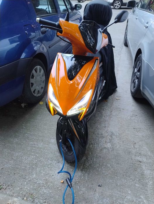 Vând sau schimb Scuter RDB spider 50cc