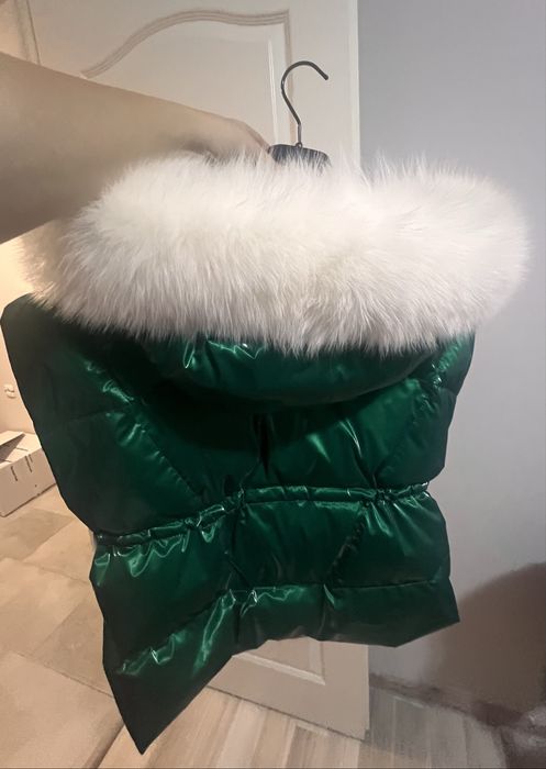 Елек с гъши пух FLO CLO и яка от естествена лисица