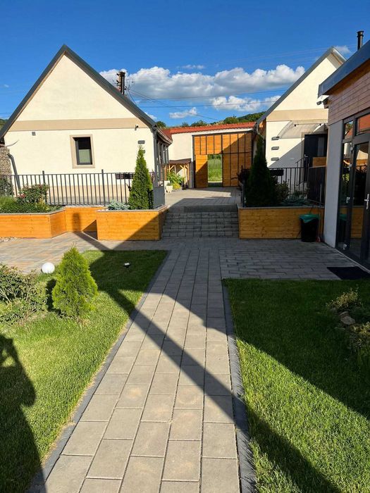 Proprietate de poveste in Transilvania- Pensiune/Retreat/Casa de vacanta la 30 minute de centrul Sibiului si de Aeroportul Sibiu