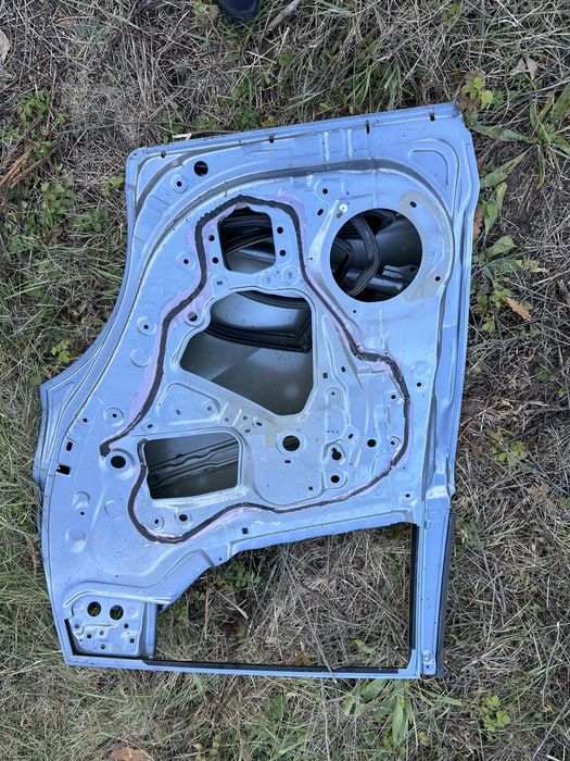 Ușă dreapta spate toyota chr.