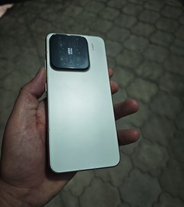 Xiaomi 15 16/512