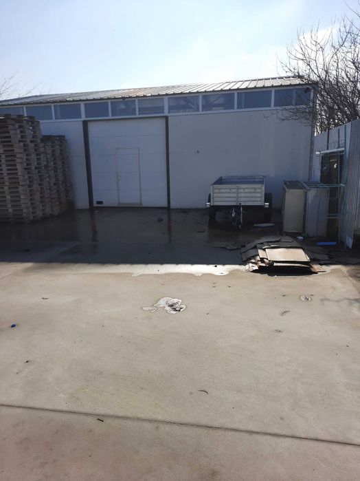 inchiriez hale pentru depozitare