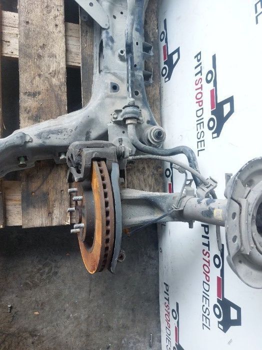 fuzeta stanga dreapta fata nissan x-trail 2014 2015 2016 2017 2018 2019 1.6 dci