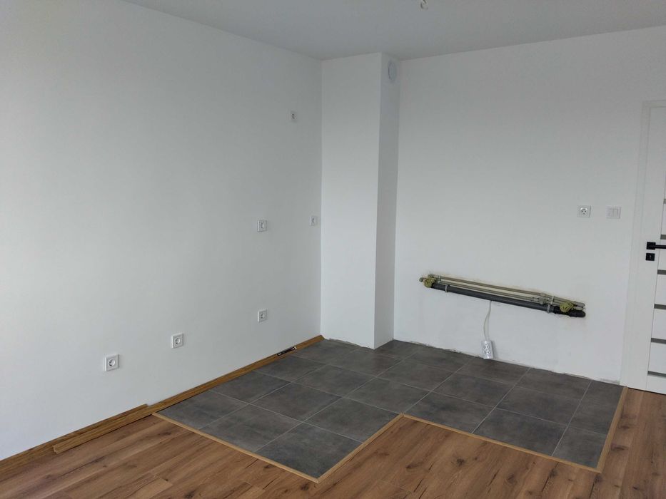 Продава се Тристаен апартамент в Силистра, Митница - 69 кв.м за 567 €/кв.м - Снимка #2