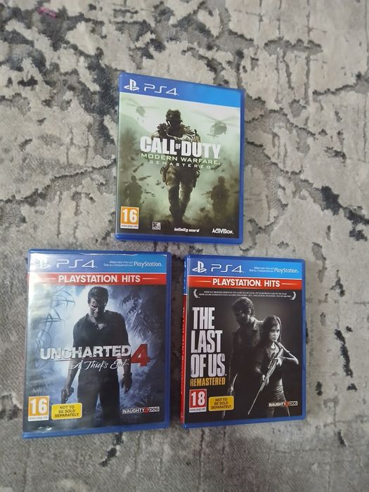Vând 3 jocuri de ps 4.