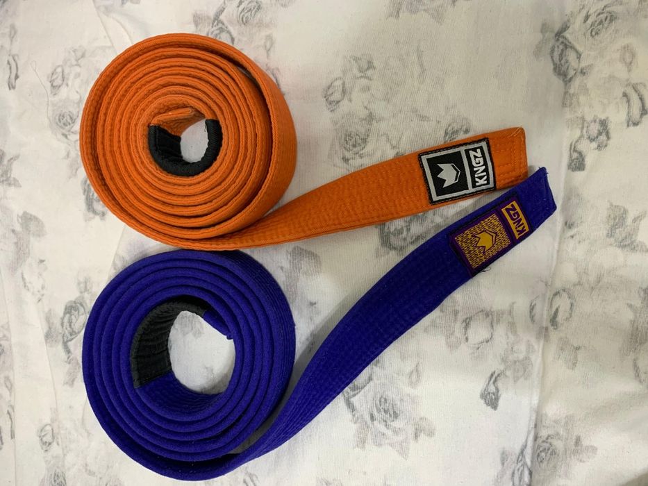 Продам кимоно для джиуджитсу