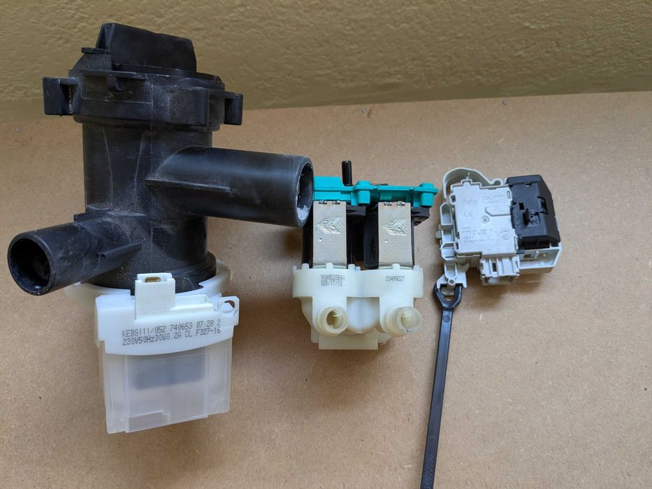 Пералня Bosch WAN24261 BY 4 серия за части