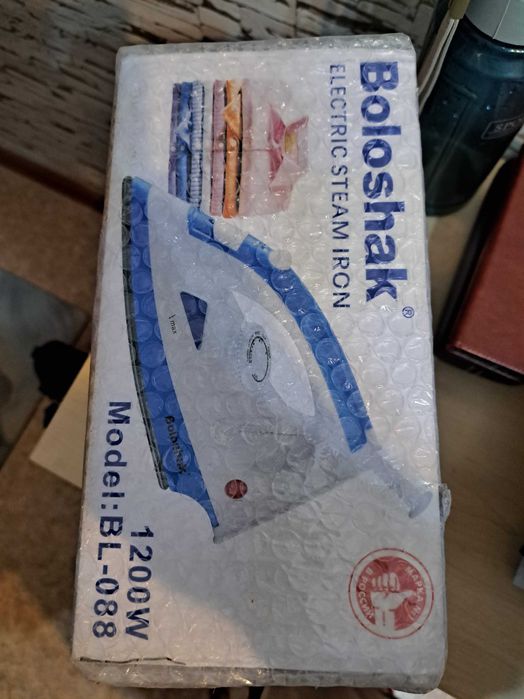 Утюг продам с паром новый