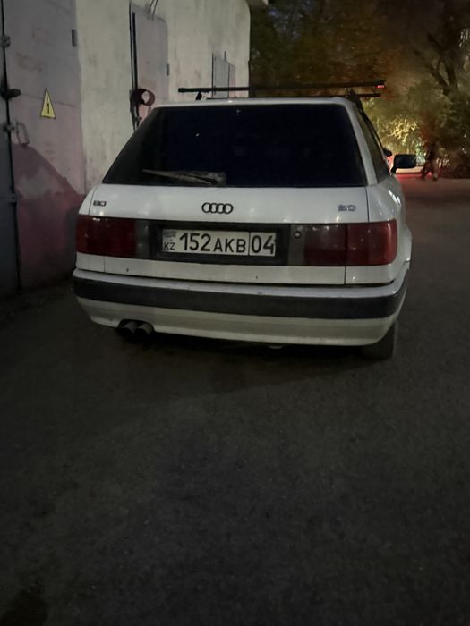 Audi b4 авант 1995