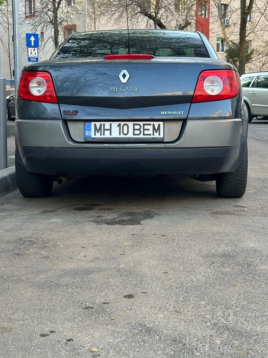 Se vinde Renault
