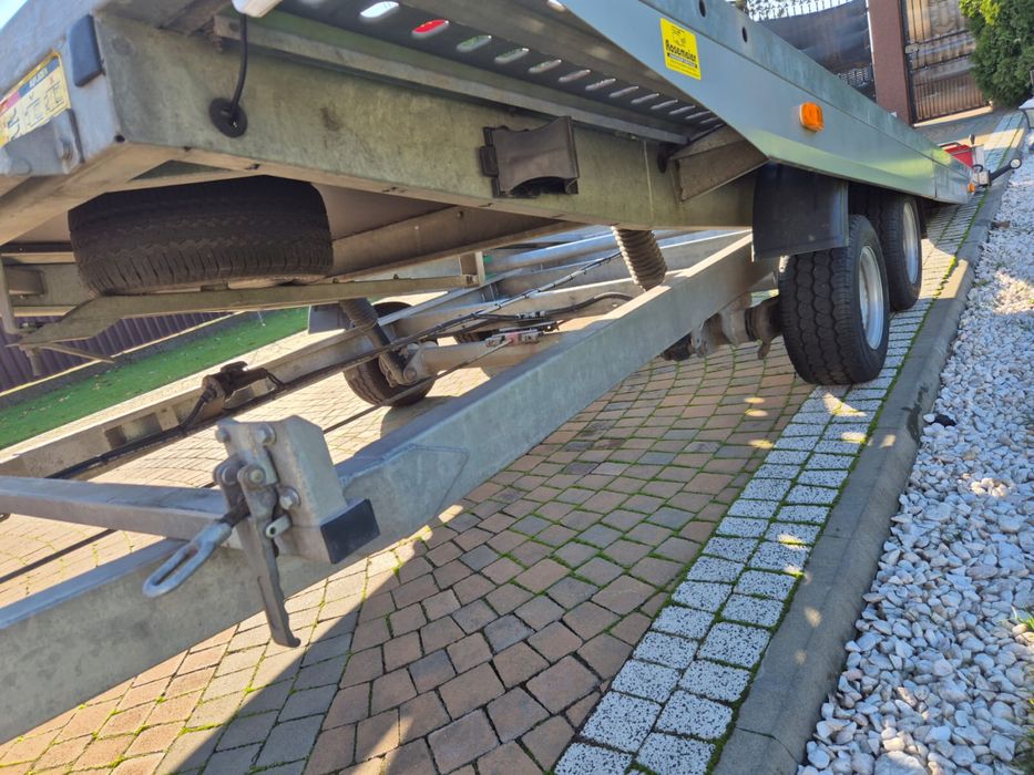 Platforma / autotransporter / remorca Vezeko 3000