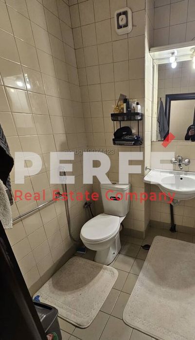 Продава се Тристаен апартамент в Бургас, Славейков - 95 кв.м за 1990 €/кв.м - Снимка #6