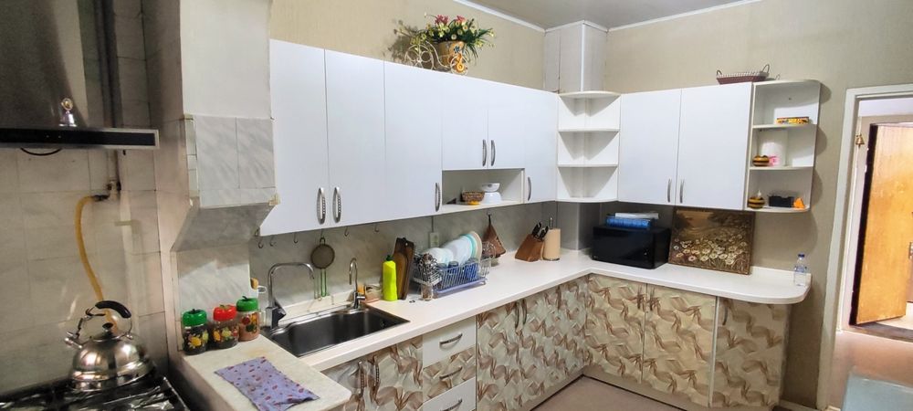 Чиланзар | Казирабад | jiz-Biz ресторан  2+2(3)=5 комнатная  131м²